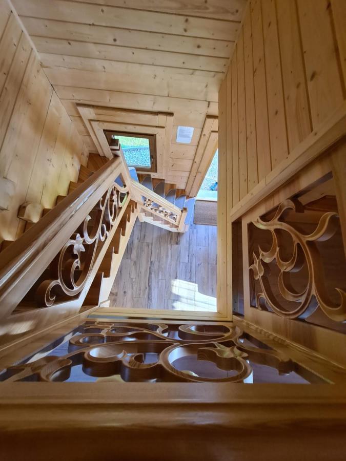 Chalet Goralska Chatka 3 Highland Cottage - Jacuzzi, Sauna, Split Ac, Private Parking, Mountains View