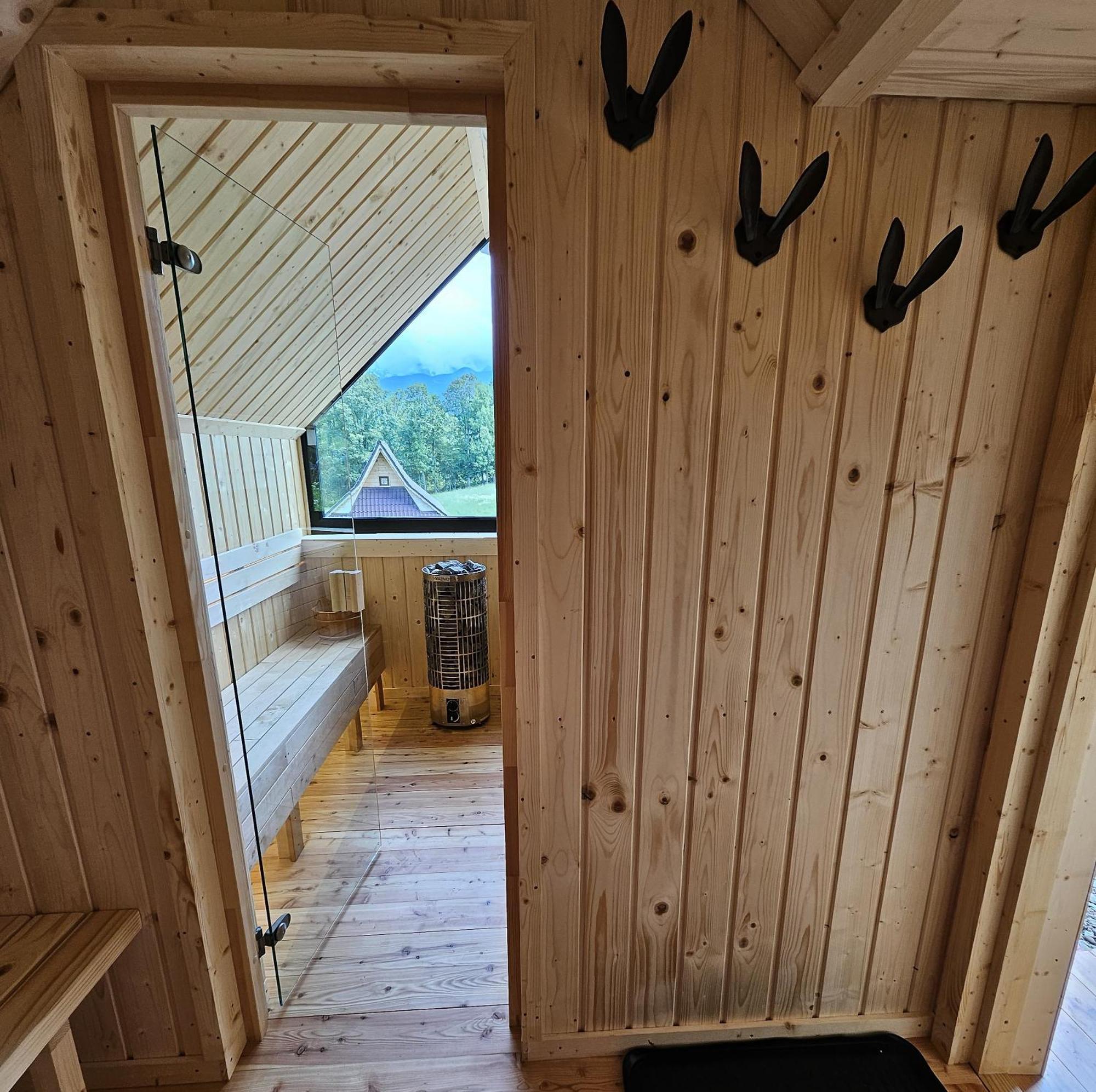 Goralska Chatka 3 Highland Cottage - Jacuzzi, Sauna, Split Ac, Private Parking, Mountains View Zakopane
