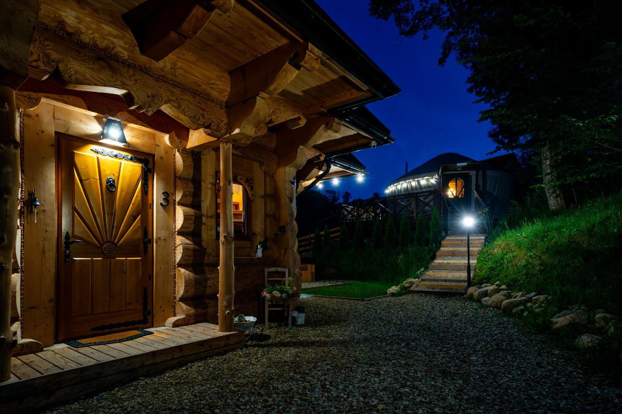 Chalet Goralska Chatka 3 Highland Cottage - Jacuzzi, Sauna, Split Ac, Private Parking, Mountains View Zakopane