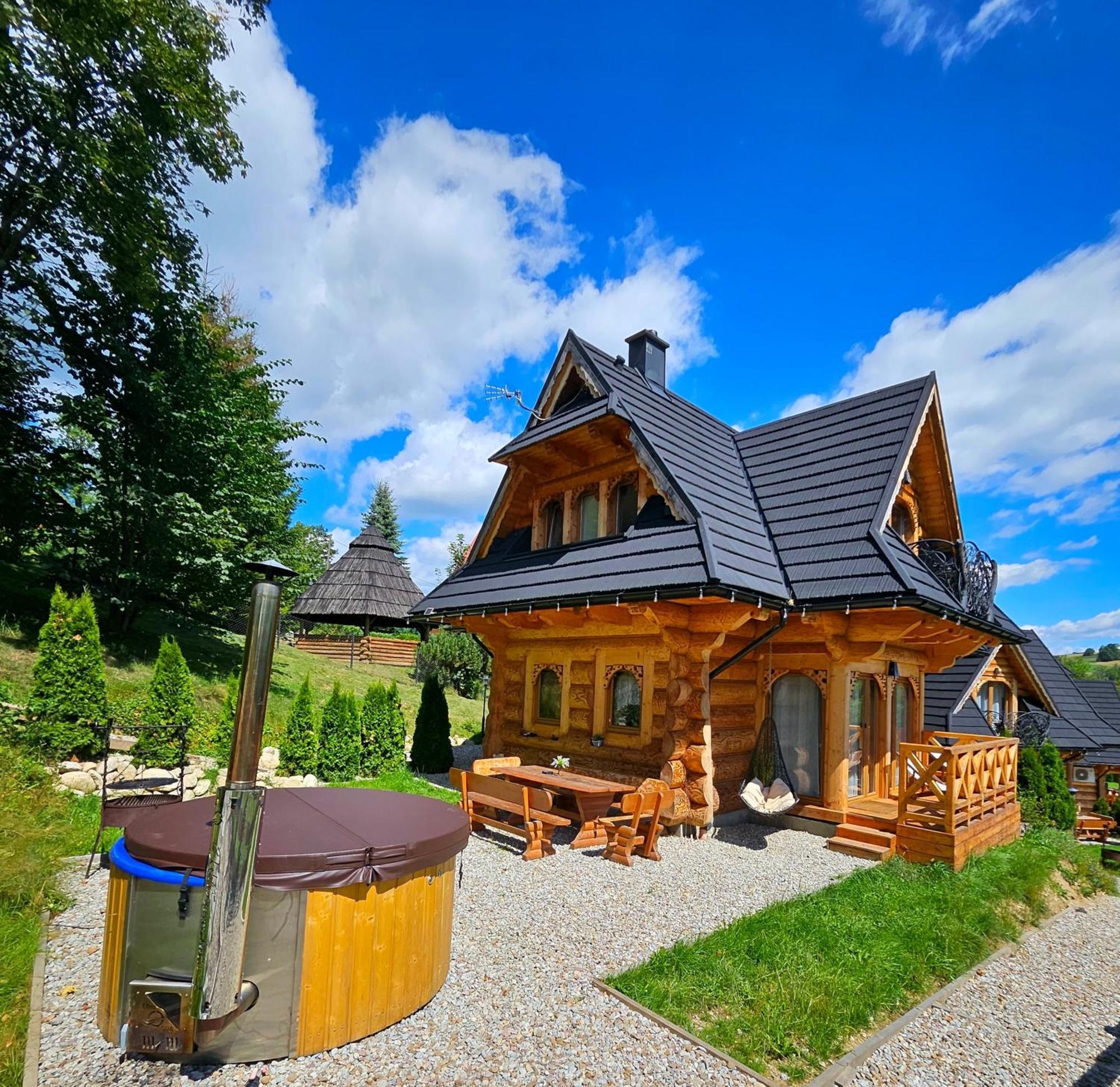 Goralska Chatka 3 Highland Cottage - Jacuzzi, Sauna, Split Ac, Private Parking, Mountains View Chalet *